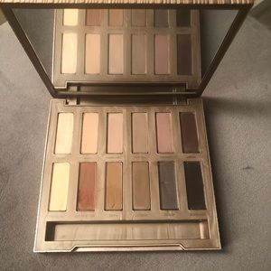 Urban decay Naked ultimate basics eyeshadow